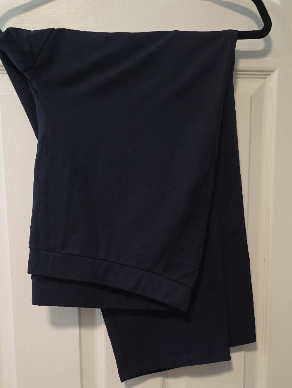 Susan Graver Weekend Deep Navy Ankle pants 1xp